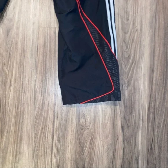 Adidas UEFA Champions League Three Stripe Soccer Pant E82975 Men Size Large